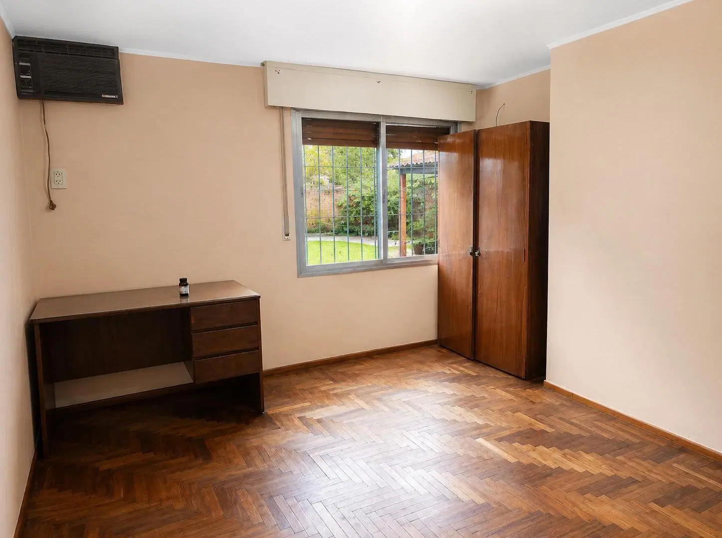 Casa en venta Cerro de las Rosas a 100 metros de Rafael Nuñez, una planta 4
