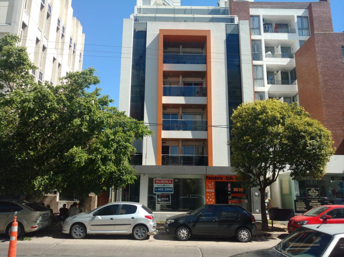 GENERAL PAZ , Departamento en venta 1 dormitorio , balcón , apto hipotecario
