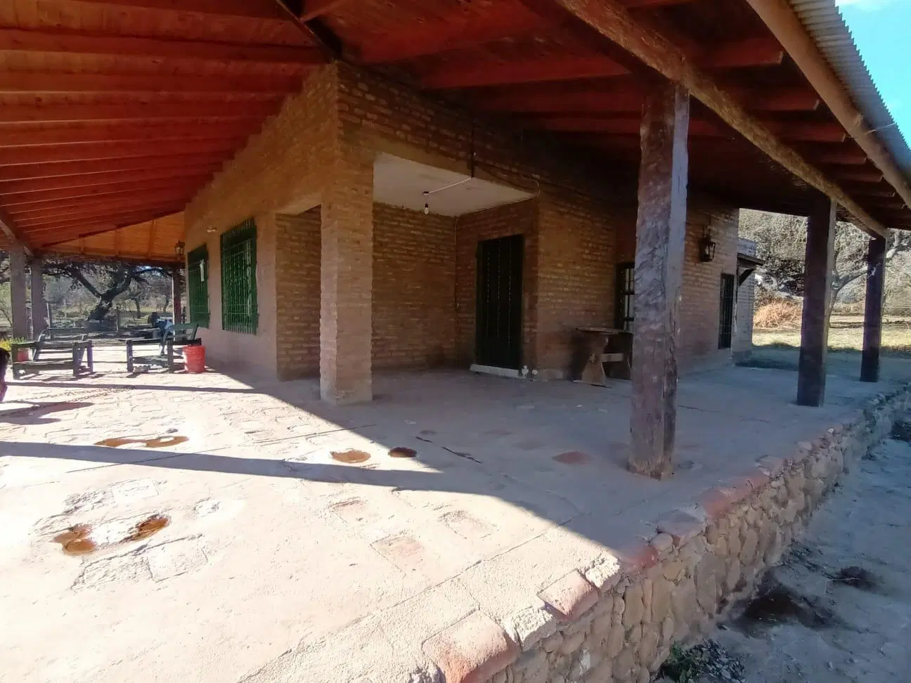 Casa en venta 2 dormitorios Comuna San Roque , zona Carlos Paz , apto bancor 3