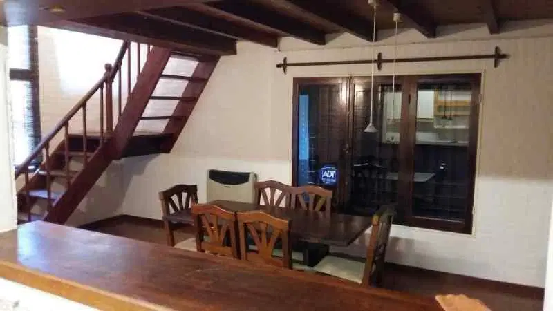 Casa Zona Cerro, Dino, APTO CREDITO, 3 dormitorios, playroom y servicio, patio , Pileta 1