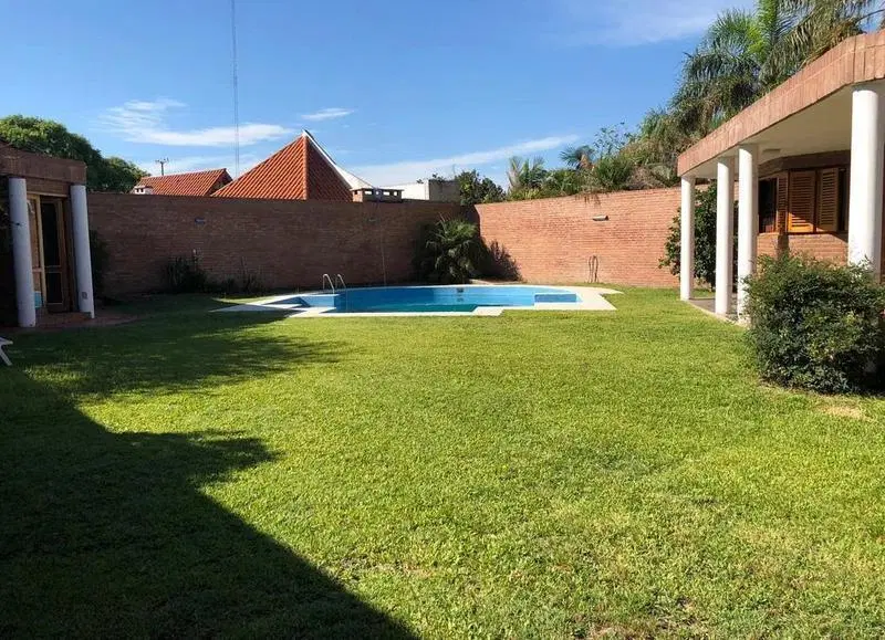 Cerro de las Rosas, a mts de Nuñez, una planta , acepto menor , financio ! 3