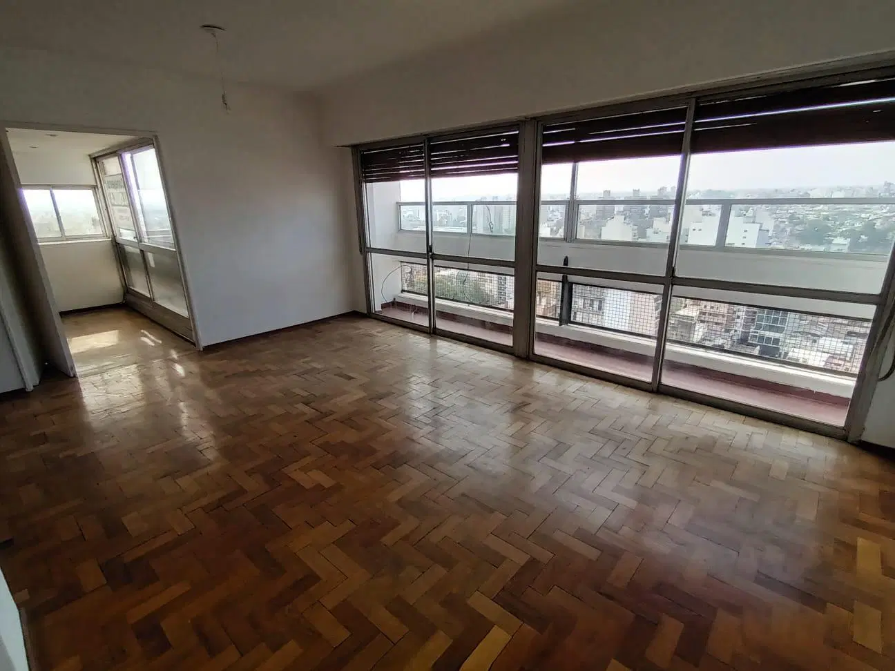 Departamento semipiso en venta Centro,3 dormitorios , COCHERA ! Seguridad 24 hs 3