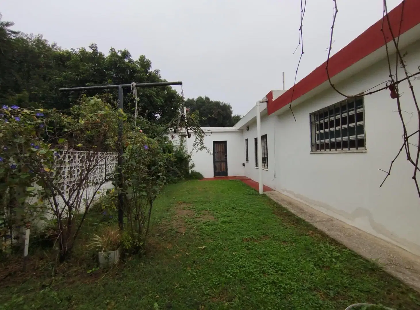 Casa en venta en Los Boulevares , zona los alemanes y padre claret , una planta 4
