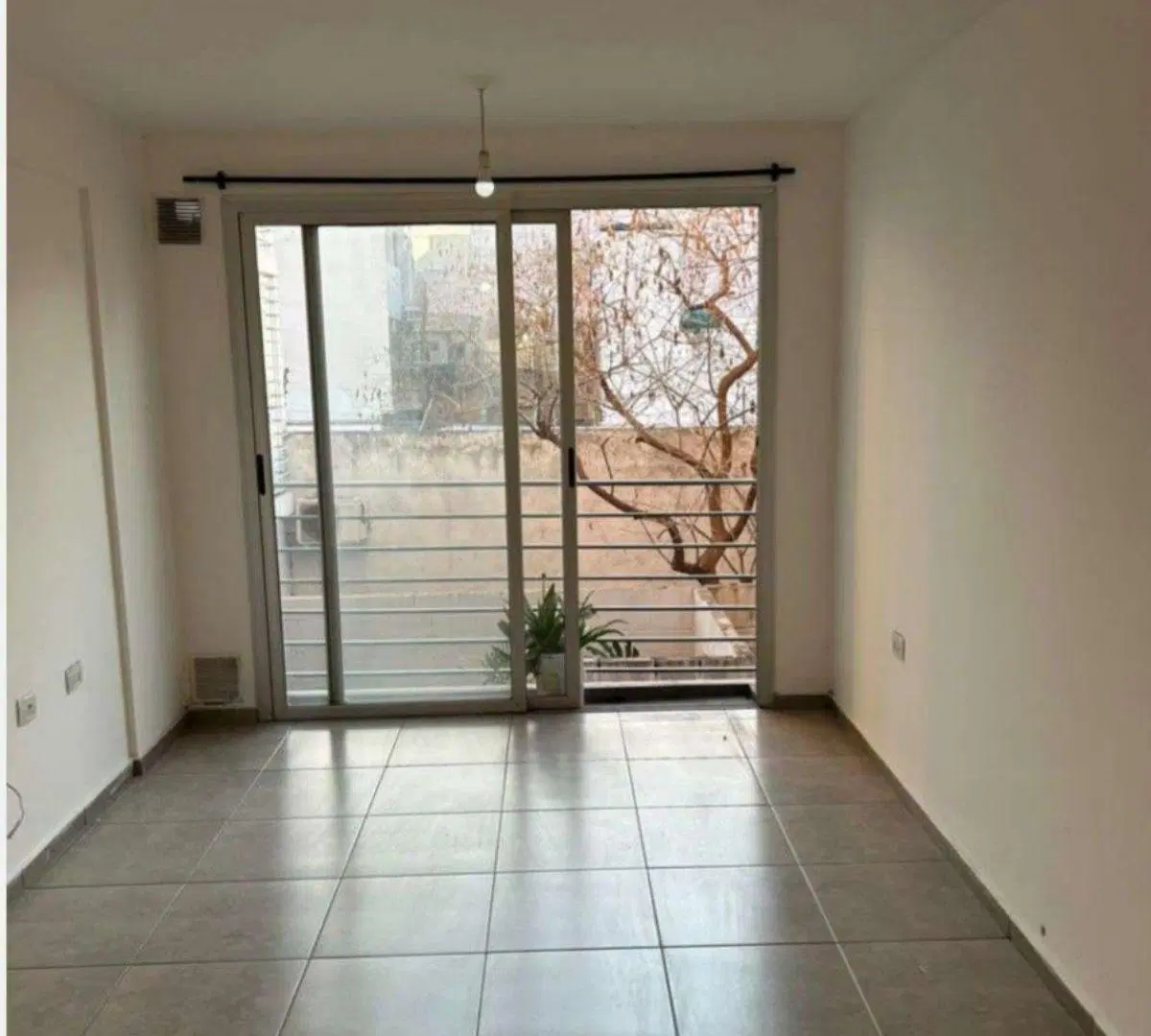 Alquiler Departamento 1 dormitorio - zona plaza Jeronimo del Barco - Metros avda colon- zona tranqui 2