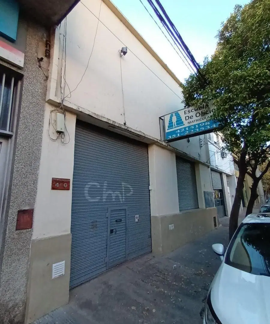 VENTA - GALPON CON OFICINA - BARRIO COFICO - EXCELENTE UBICACION!!! 1