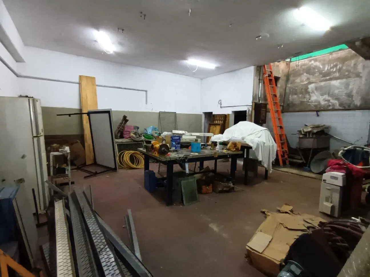 VENTA - GALPON CON OFICINA - BARRIO COFICO - EXCELENTE UBICACION!!! 2