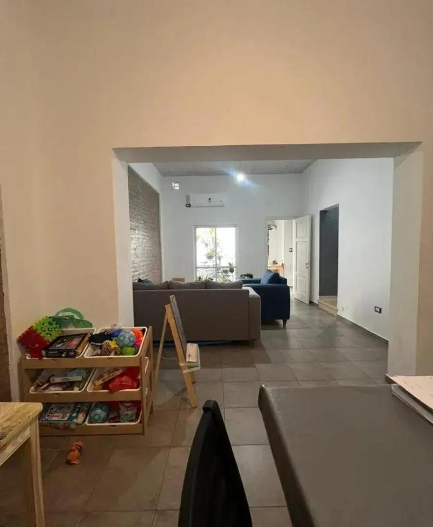 Casa más dos departamentos en venta en Alta Córdoba a metros de plaza Rivadavia 4