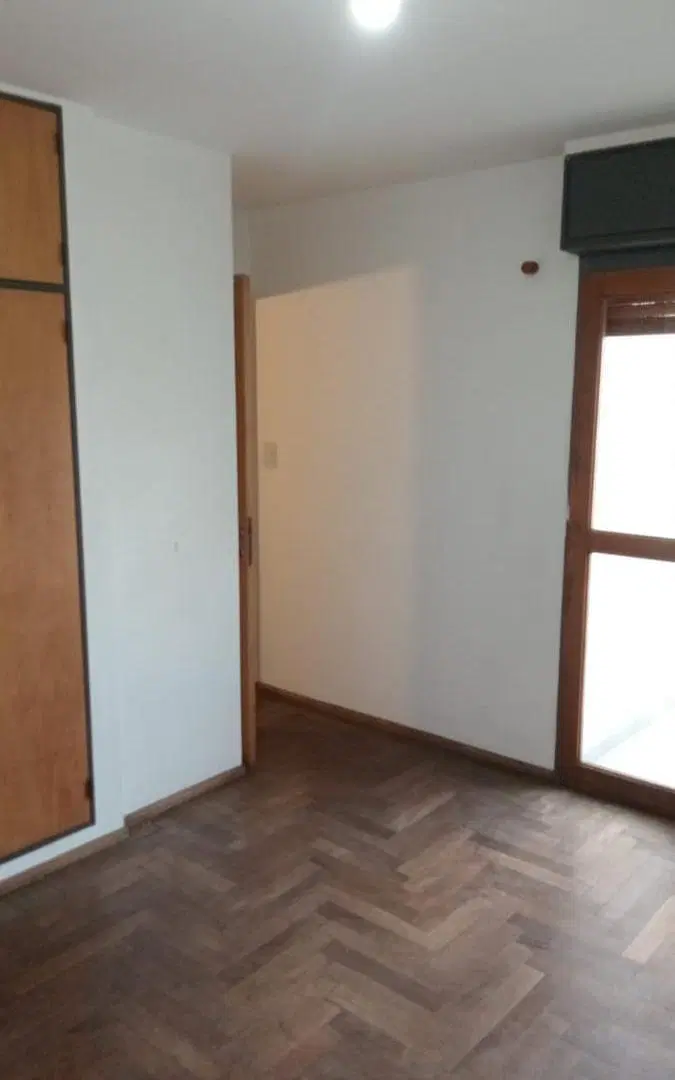 Departamento en venta zona nuevo Centro Shopping, frente , balcón 2