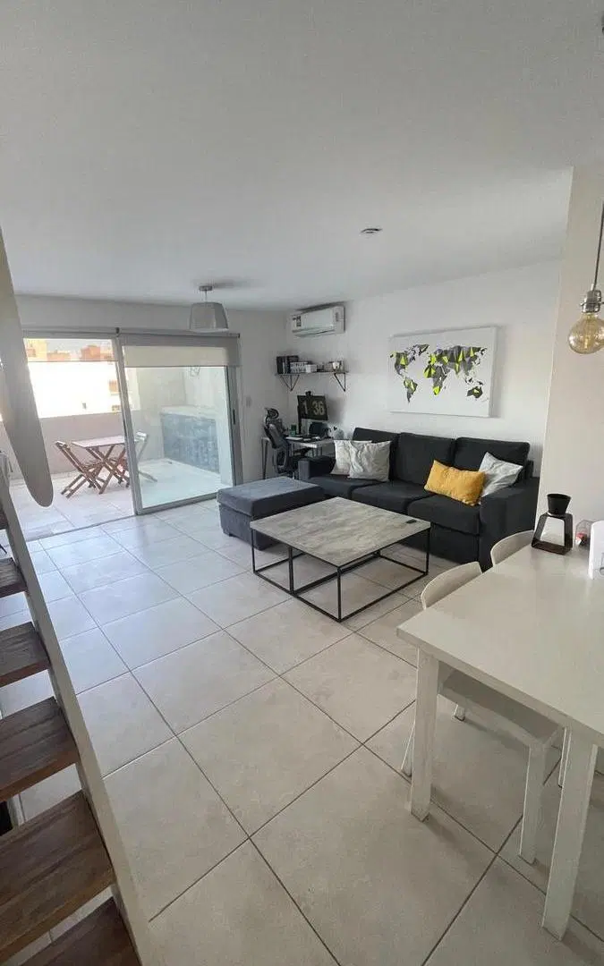 Departamento con Terraza Propia y Cochera, 1 dormitotio, B° Gral. Paz, ESCRITURA 2