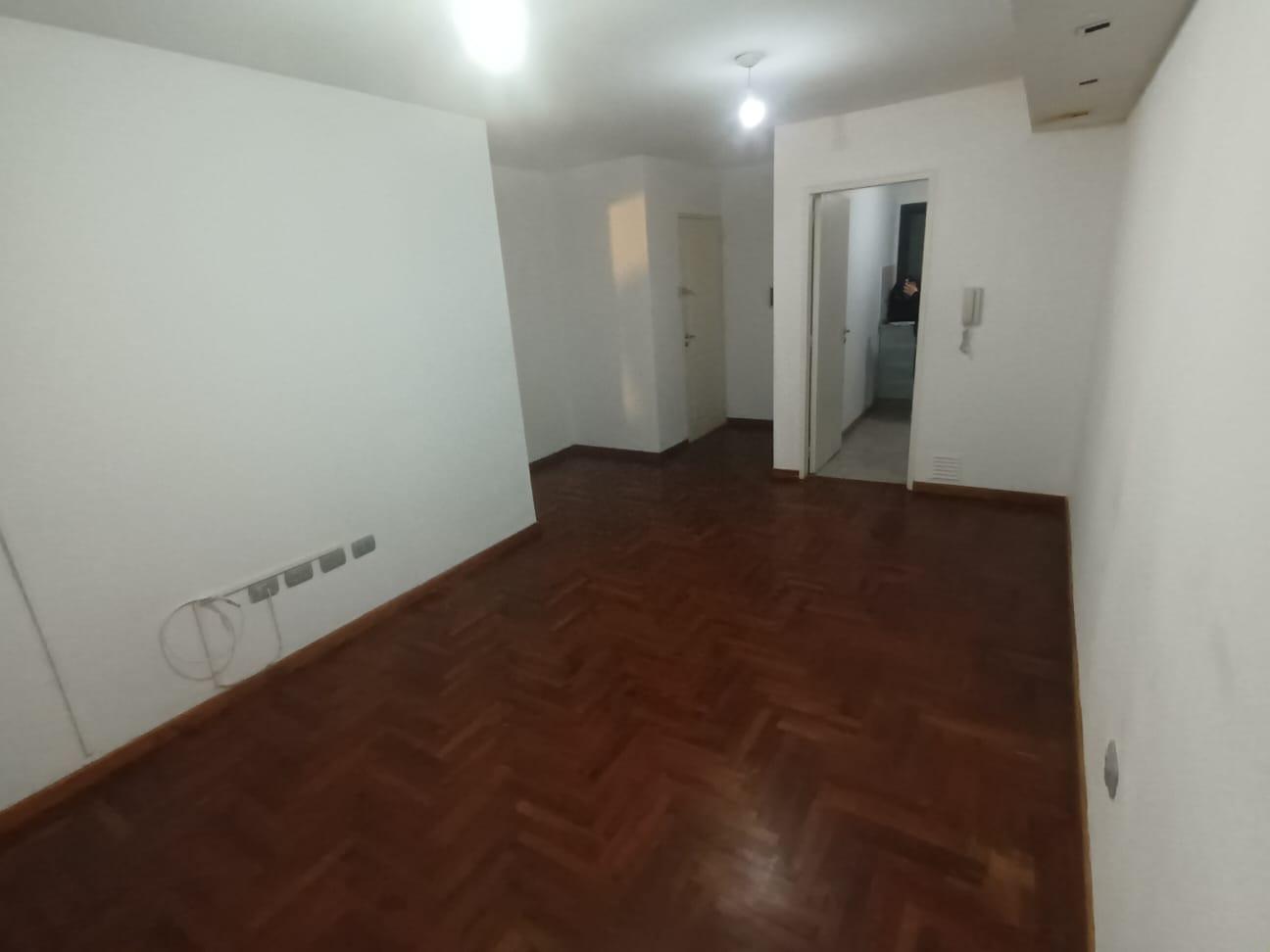 Foto de ALQUILER CENTRO 1 DORMITORIO EXCELENTE UBICACION!!!, imagen 3
