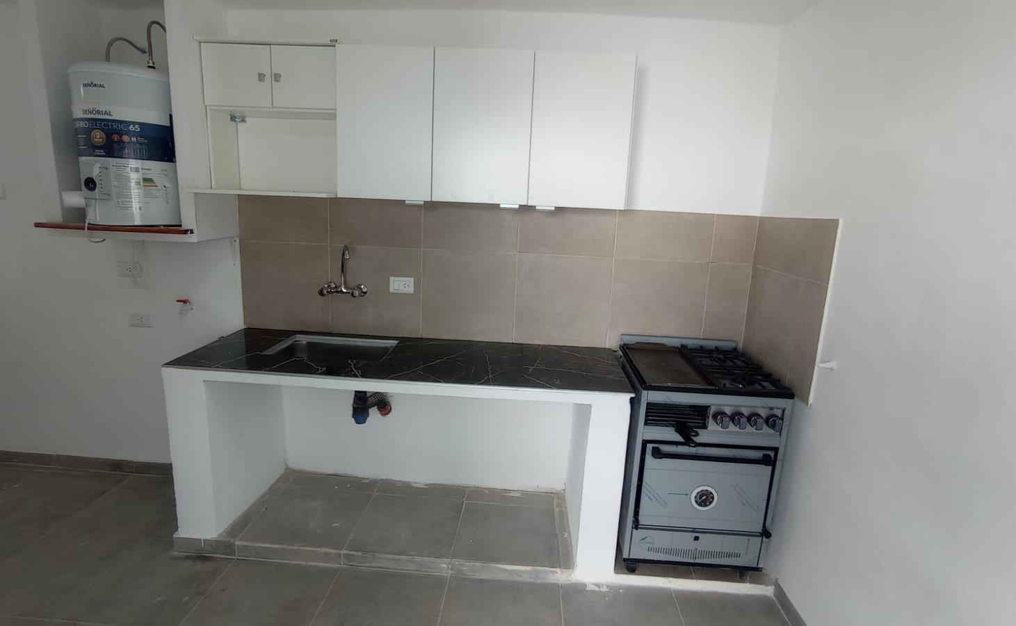 Foto de ALTMIR - CASA EN ALQUILER 2 DORMITORIO + COCHERA, imagen 4
