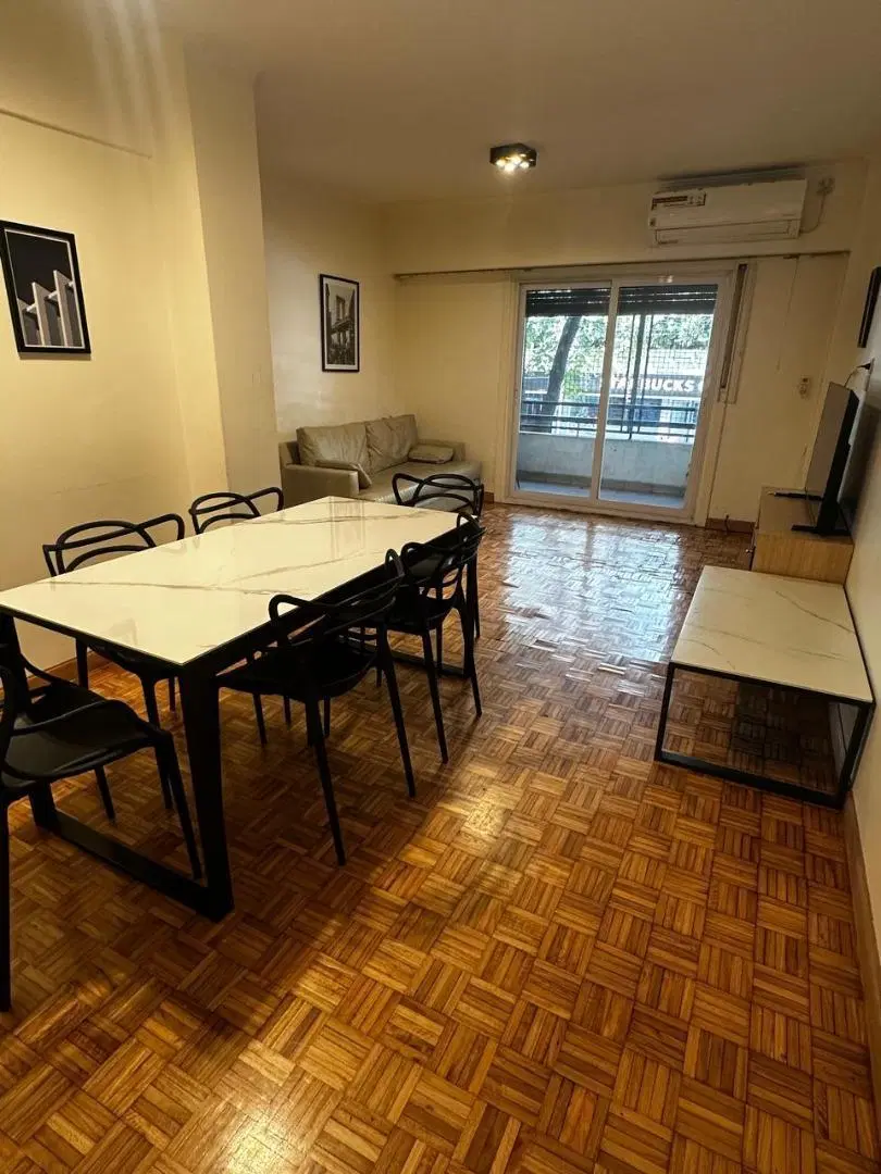 4 AMBIENTES en Recoleta C/Balcon y Patio 2