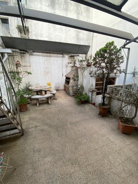 Casa de 4 Ambientes - Carlos Calvo Al 1500 5