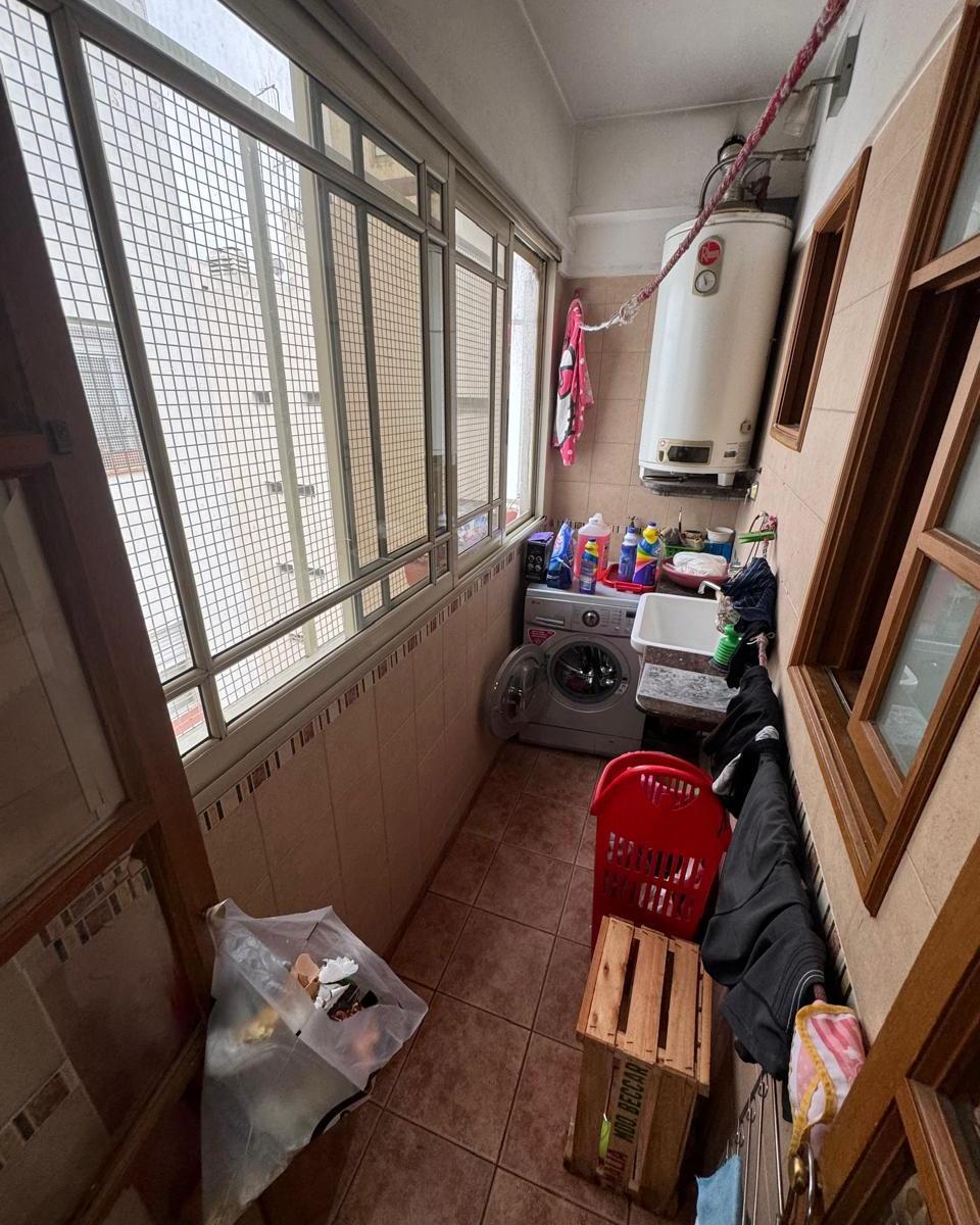 Departamento de 4 Ambientes - Av Montes de Oca Al 1000 3