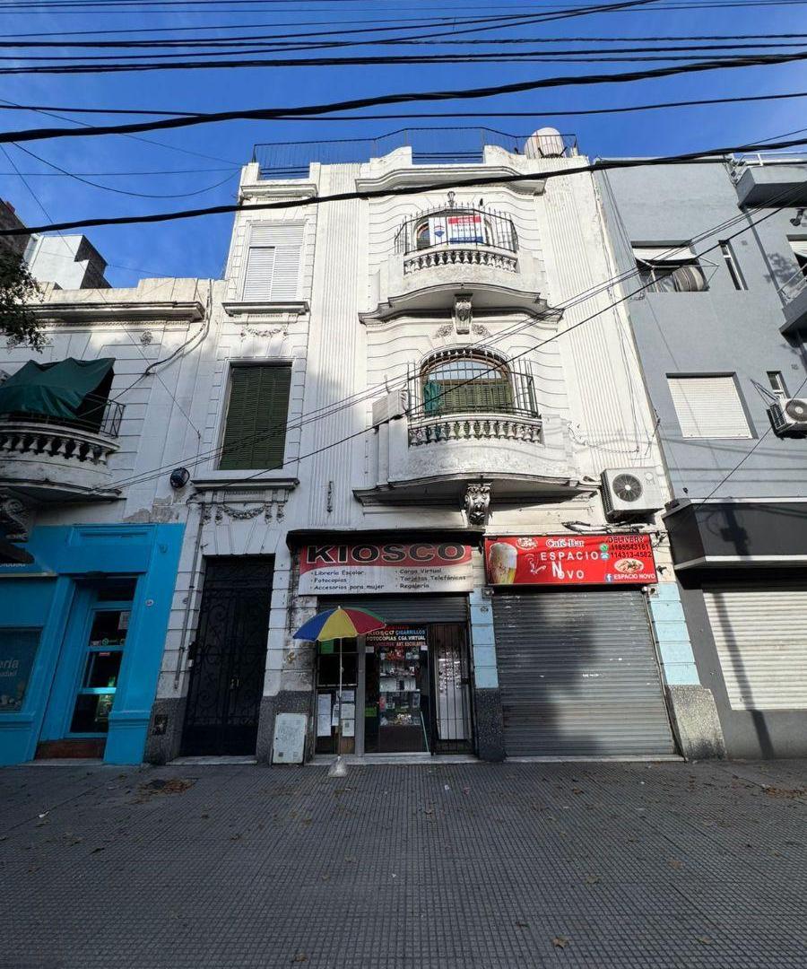 PH de 4 Ambientes - Av. Regimiento de Patricios al 1500
