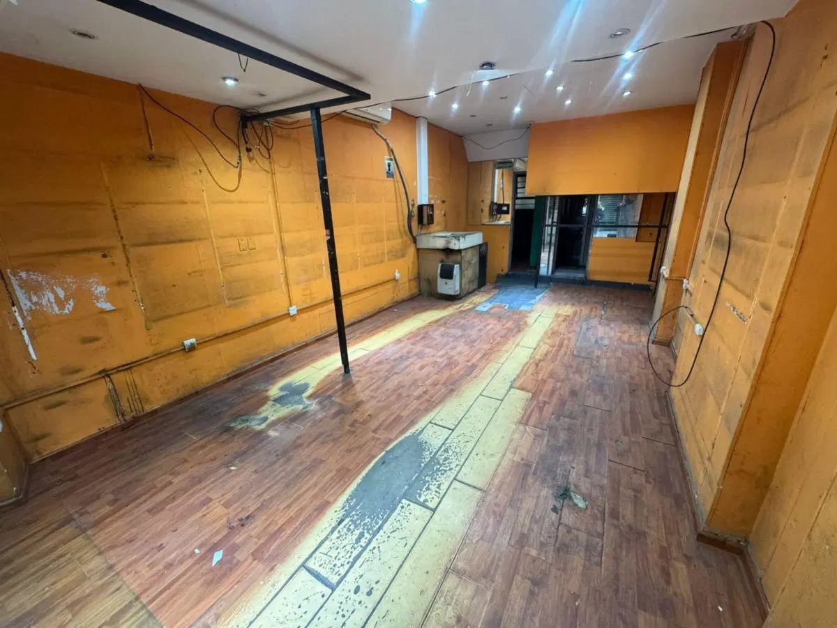 Local comercial - Av. Montes de Oca al 1000 2