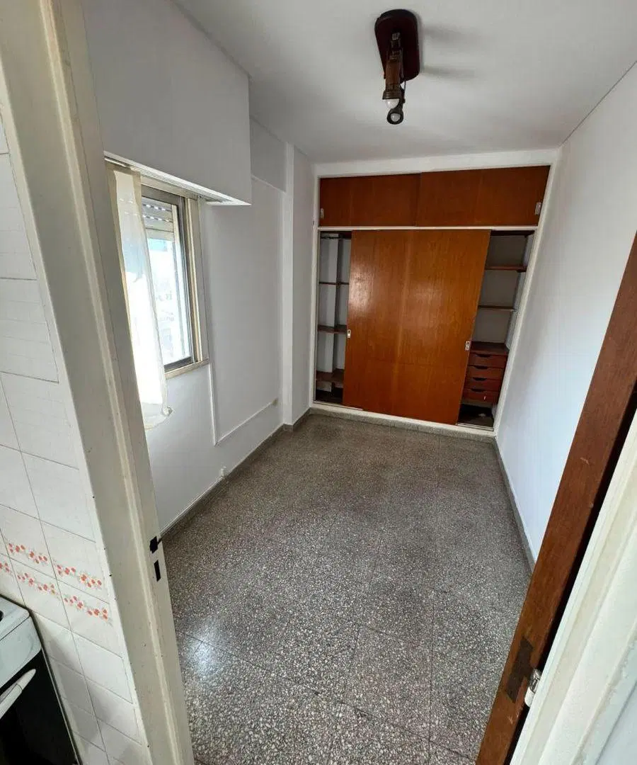Departamento de 3 Ambientes con Dependencia - Azara al 200 3