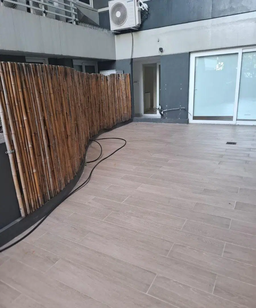 Impecable departamento de 3 dormitorios con patio de 40m2 y cochera en edificio con amenities! 3