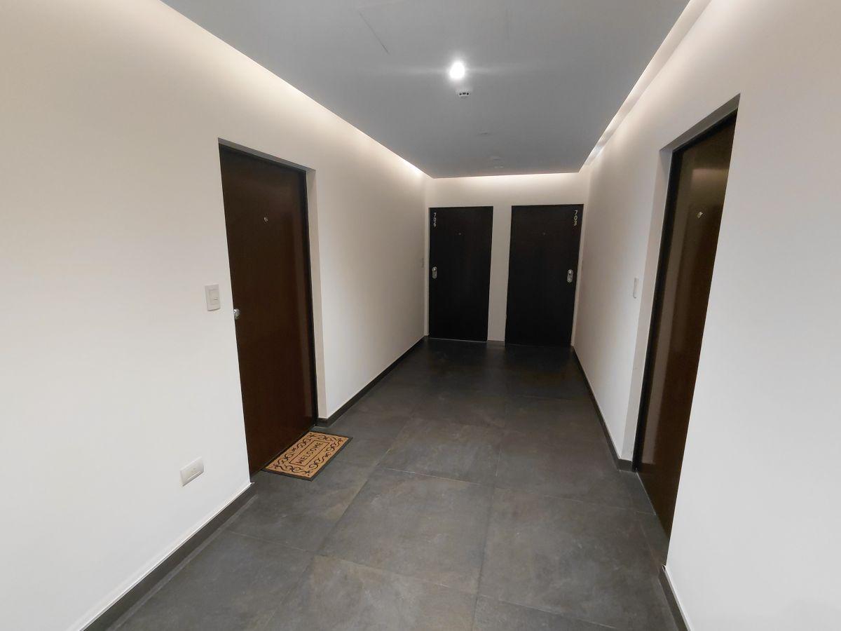 Foto de Exclusivo departamento de 2 ambientes en edificio de categoria con, imagen 4