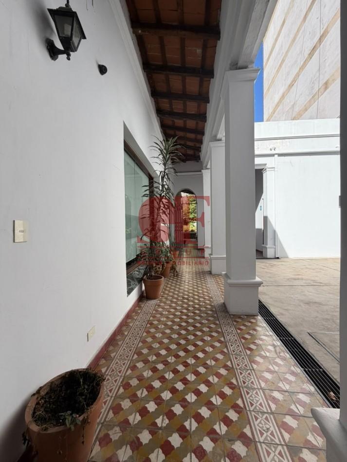 Foto de Hermosa casa en el centro de la ciudad, imagen 2