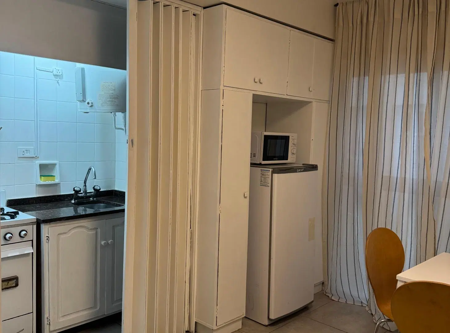 Depto. amoblado a nuevo en alquiler en Recoleta 5
