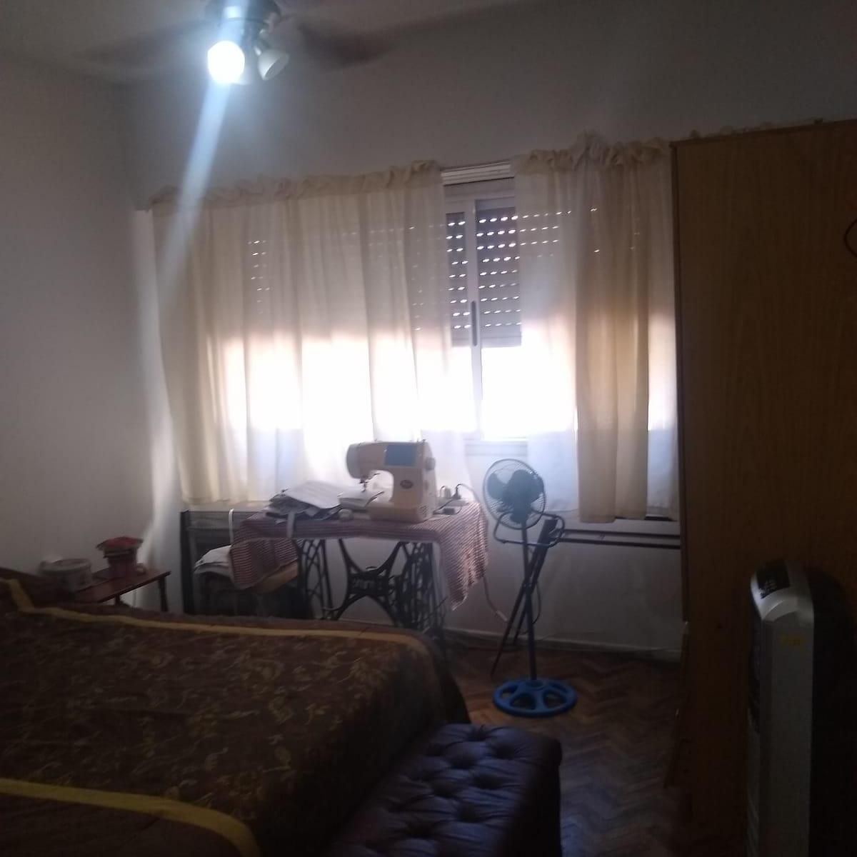 Foto de Venta de departamento de tres ambientes en Adrogué, imagen 5