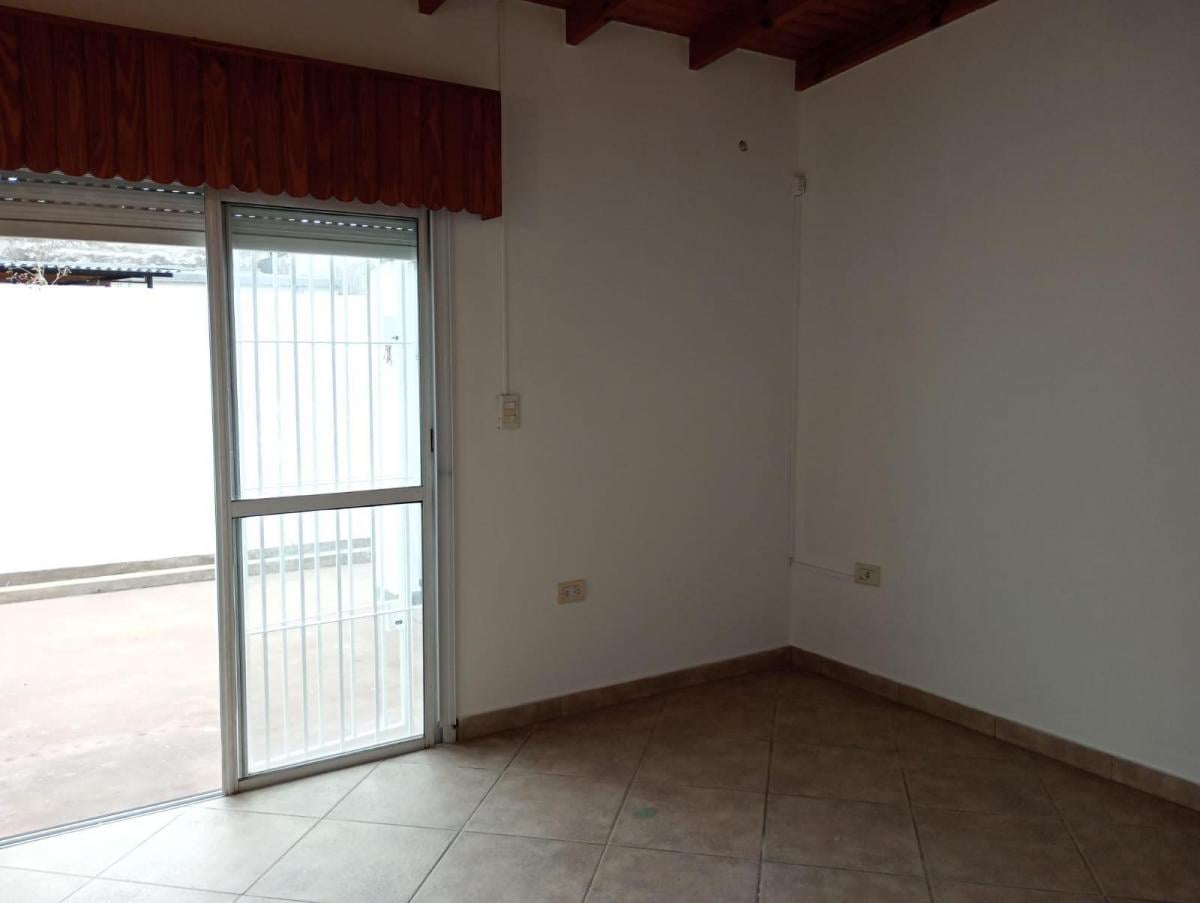 Venta de dúplex en Llavallol