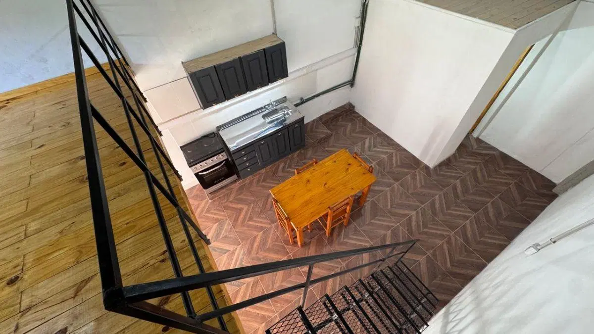 Alquiler de departamento tipo dúplex en Luis Guillón 2