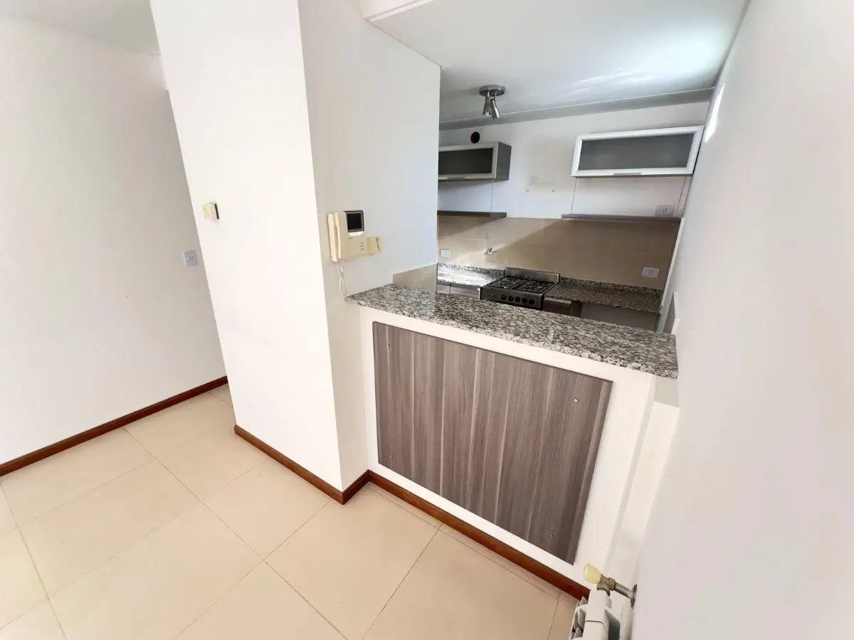 Alquiler de departamento en Adrogué 8