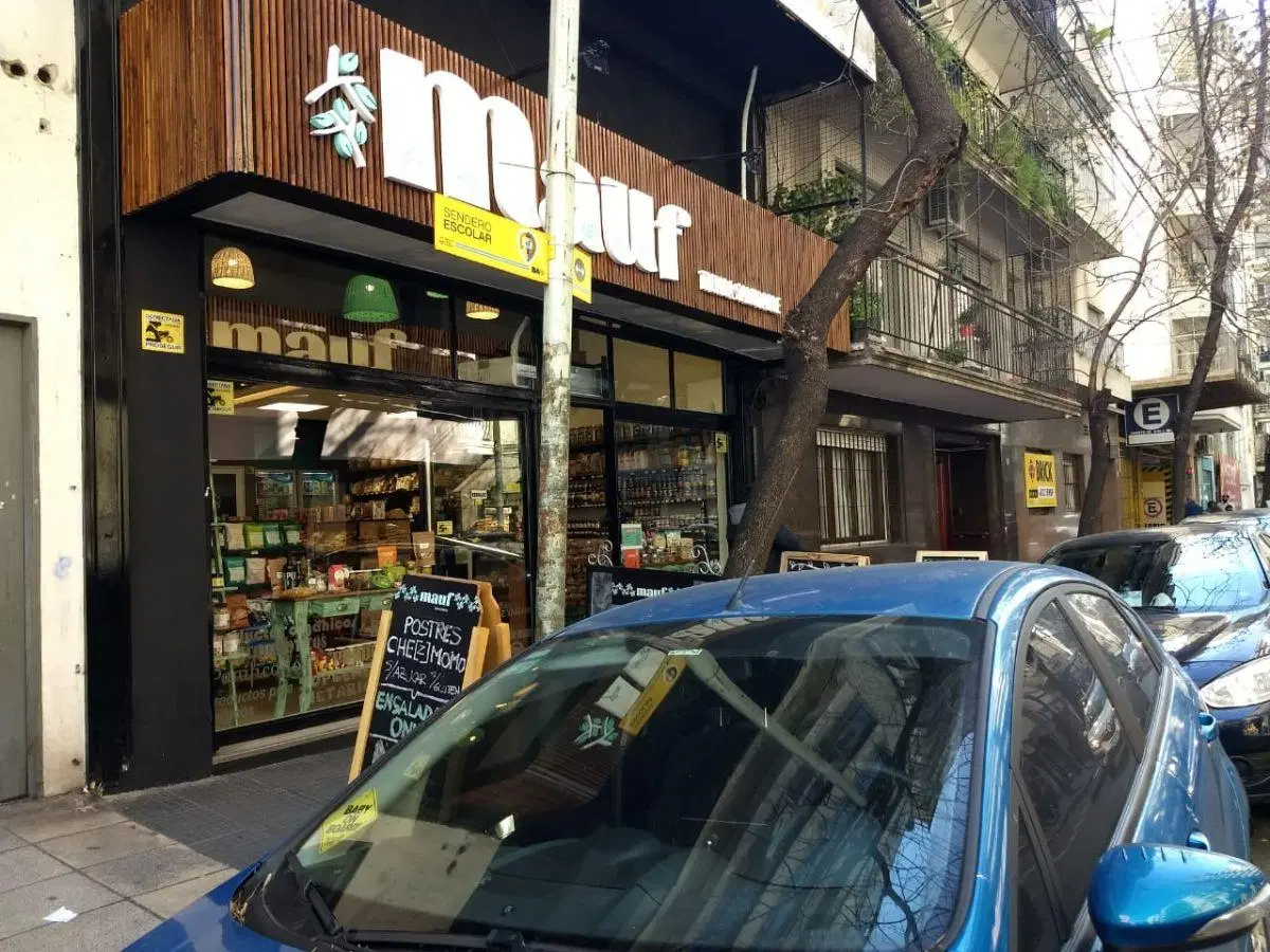 VENDO LOCAL CON 7 METROS DE FRENTE. BARRIO NORTE 2