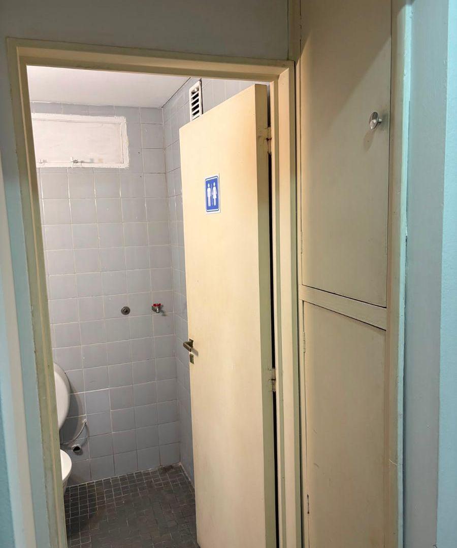 Foto de VENDO AMPLIO MONOAMBIENTE AL FRENTE CON BALCÓN. SAN NICOLÁS, imagen 5