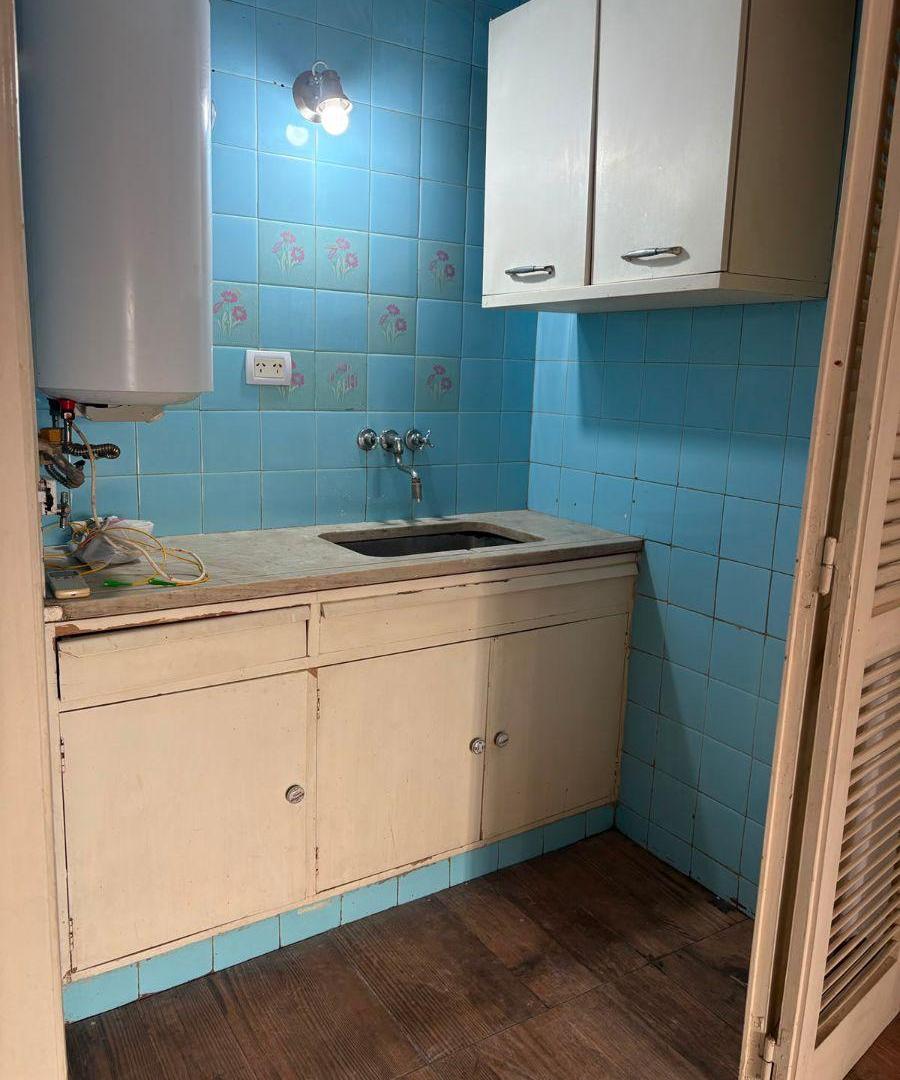 Foto de VENDO AMPLIO MONOAMBIENTE AL FRENTE CON BALCÓN. SAN NICOLÁS, imagen 3