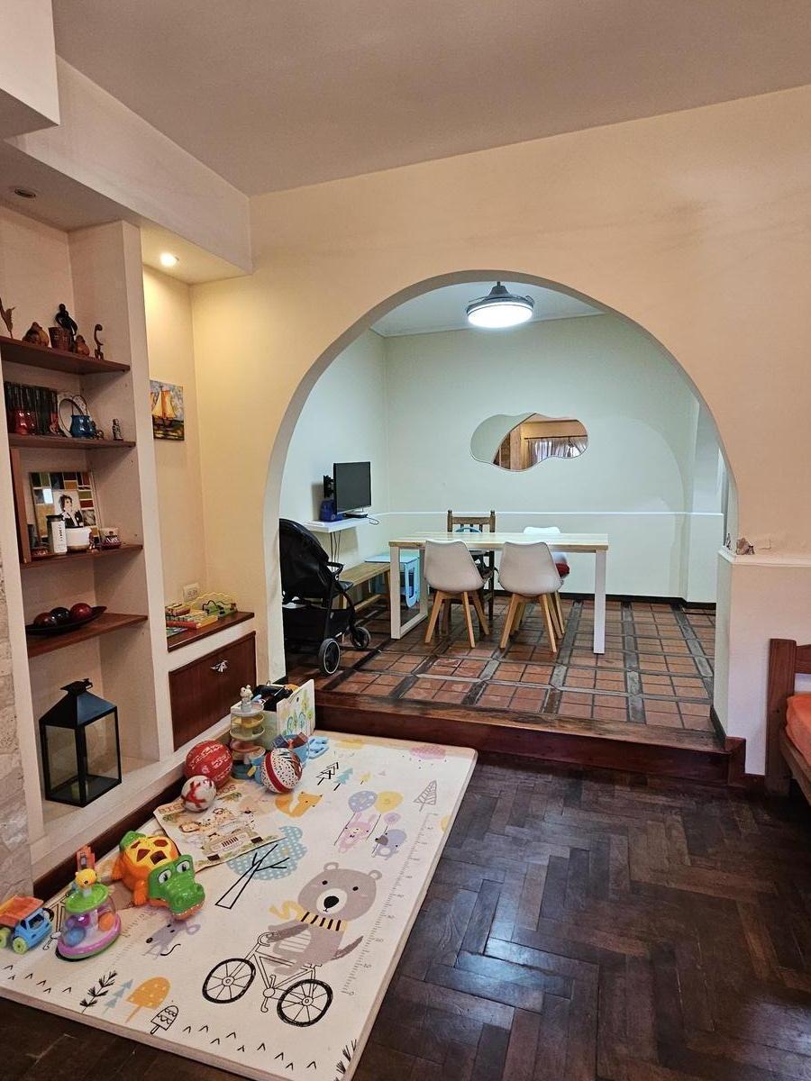 Foto de Casa de 4 ambientes con cochera, imagen 4