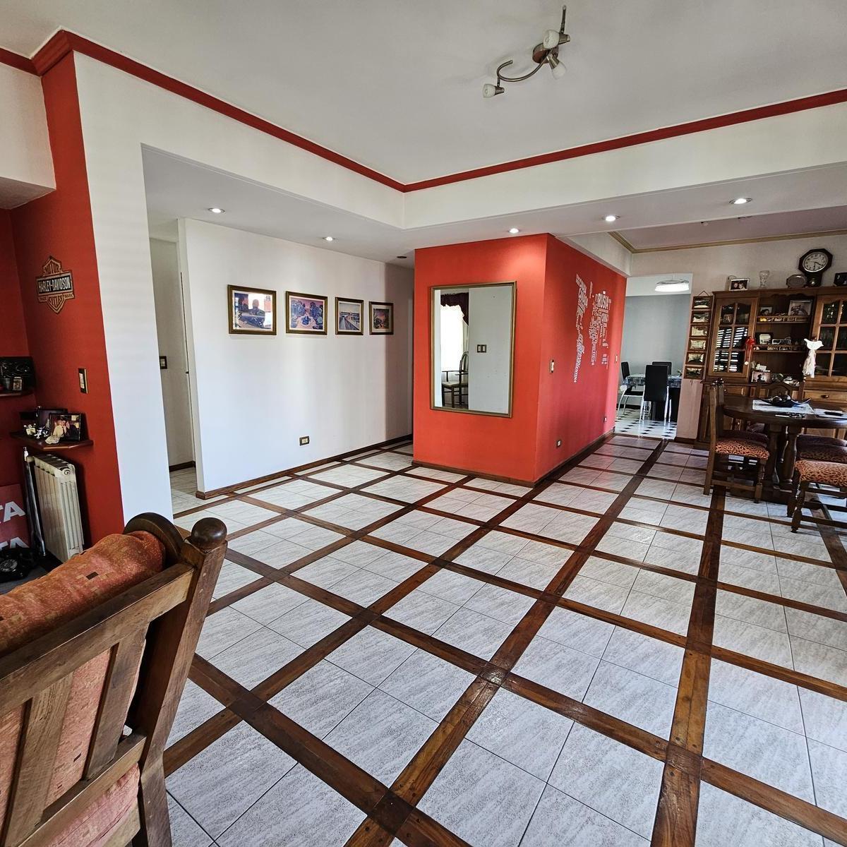Departamento en Lanús Oeste 5