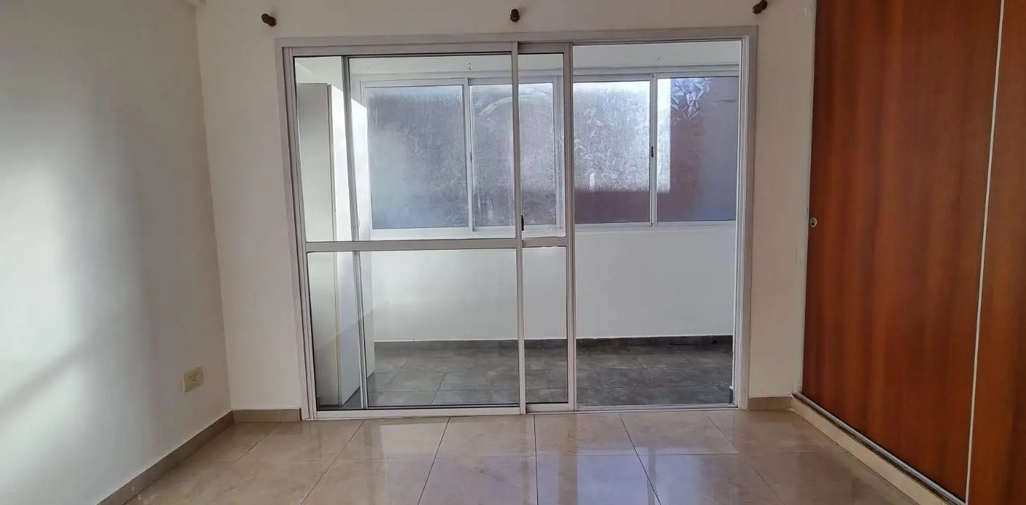 Departamento en Lanús Oeste 3