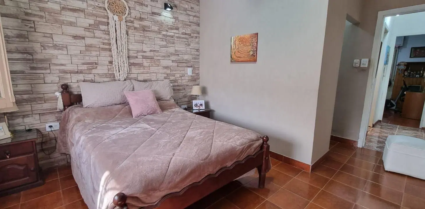 Casa en Remedios De Escalada 5