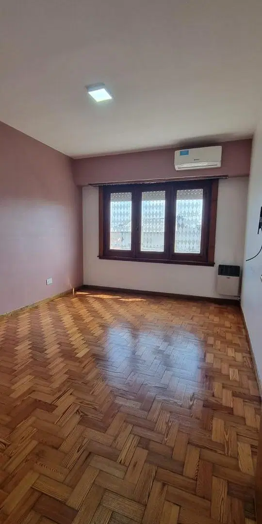 Departamento en Avellaneda 8