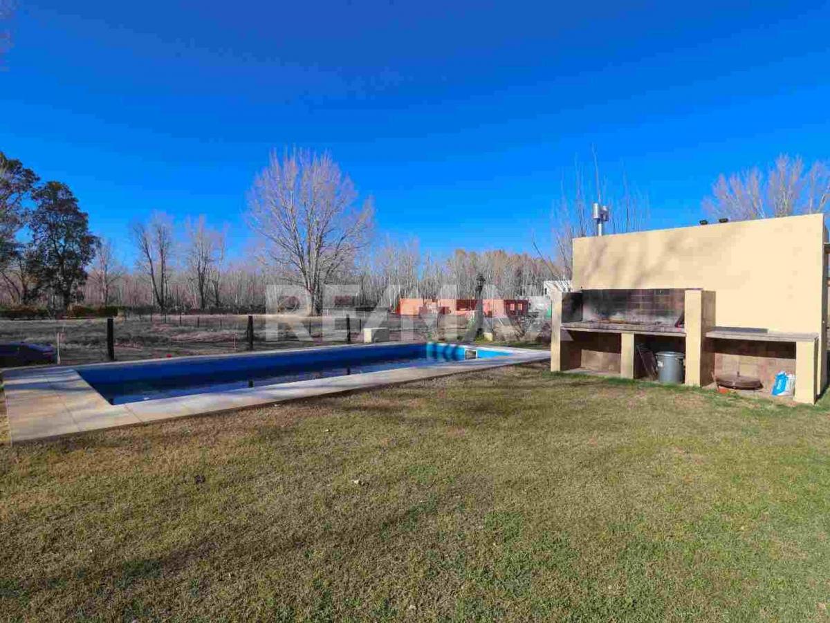 Casa Uf 823 B° Los Canales de Plottier 2