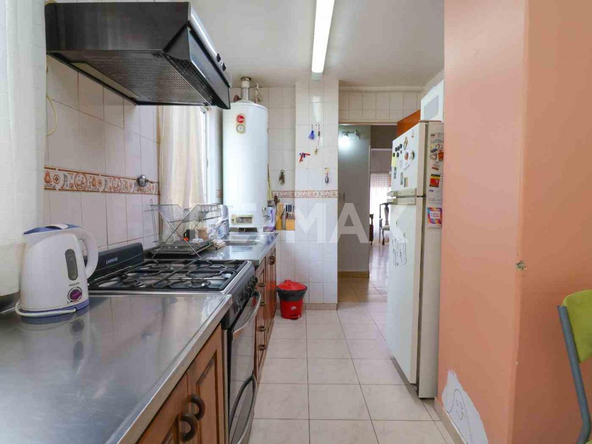 Venta – Departamento de 4 Dorm. Brown 163, Nqn 3