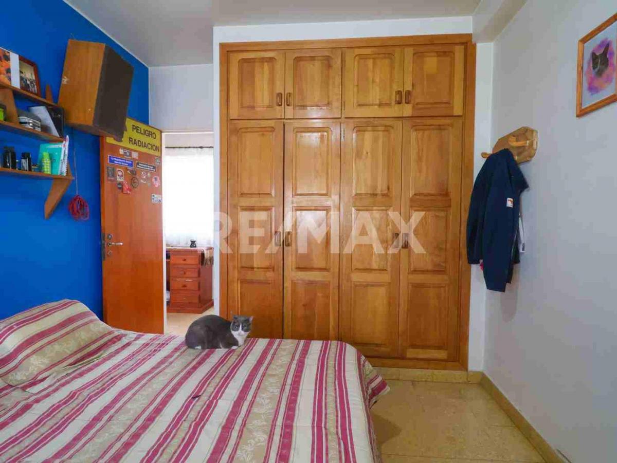 Venta – Departamento de 4 Dorm. Brown 163, Nqn 4