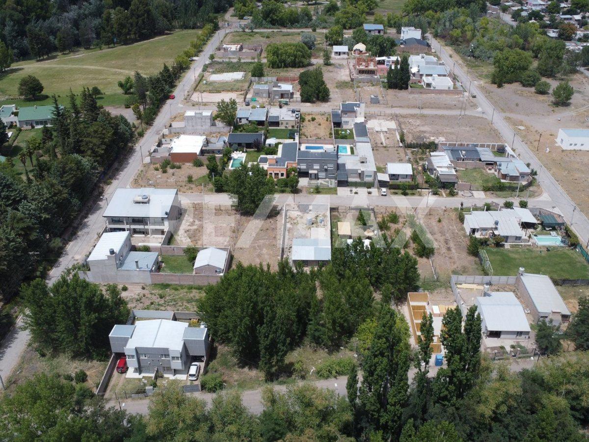 Venta Lote de 405 m² en Los Frutales Plottier 1