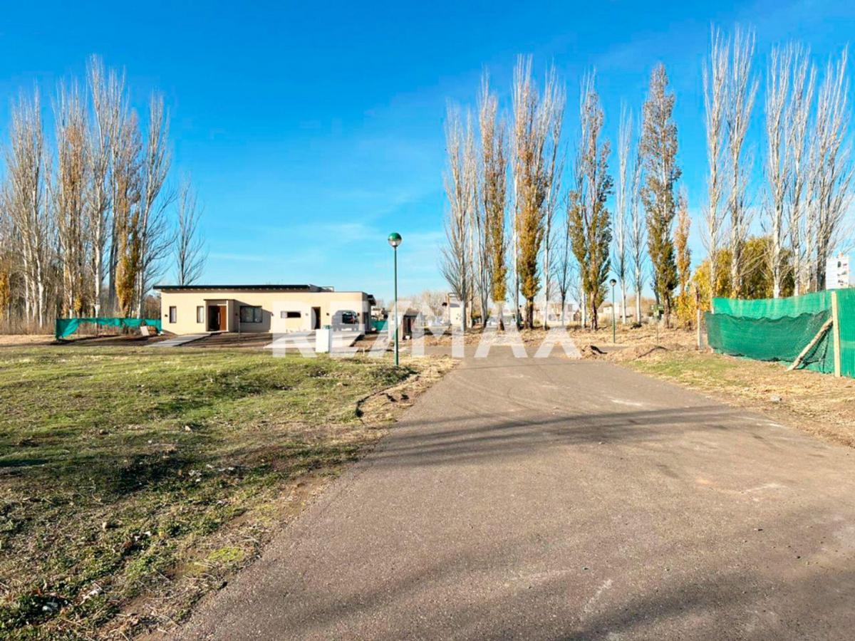 Terreno en Canales de Plottier Uf 143 1