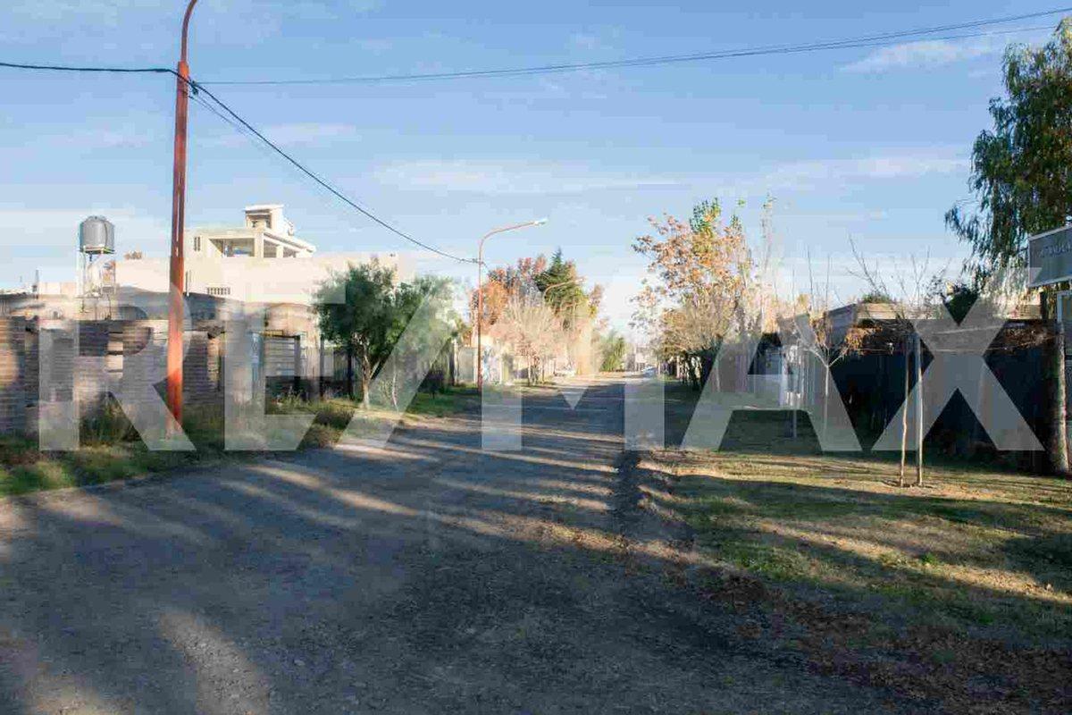 Venta Terreno 392 m² B° Rincon Lindo I Cipolletti 4
