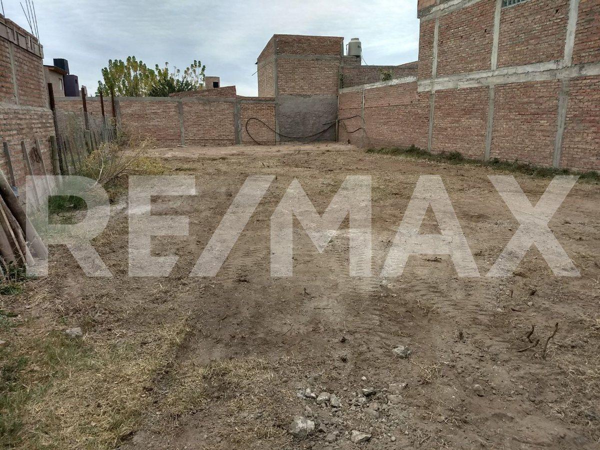 Venta Terreno 392 m² B° Rincon Lindo I Cipolletti 1