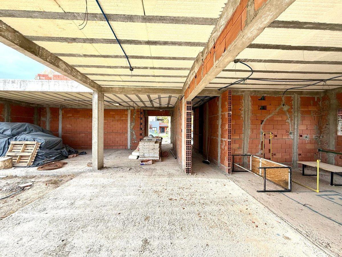 Casa 3 Dorm., Canales de Plottier 4
