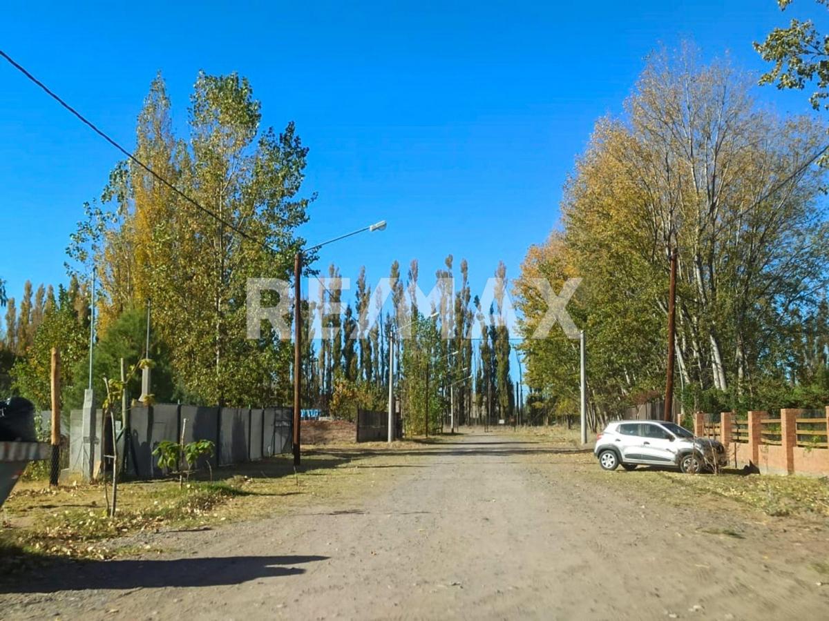Lote 1700 m² en Venta Barrio El Ceibal, Plottier 2