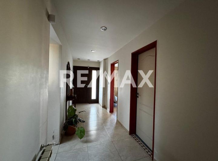VENTA CASA 5 DORMITORIOS APTO CREDITO HIPOTECARIO 1