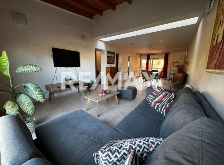 VENTA CASA 5 DORMITORIOS APTO CREDITO HIPOTECARIO 5