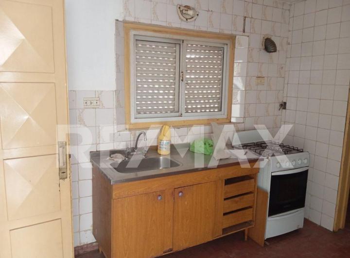 Departamento 4 dormitorios B° Islas Malvinas 4