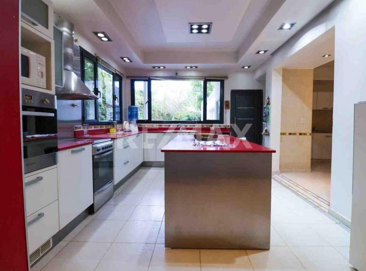 CASA EN BARRIO PRIVADO LAS PERGOLAS CIPOLLETTI 3